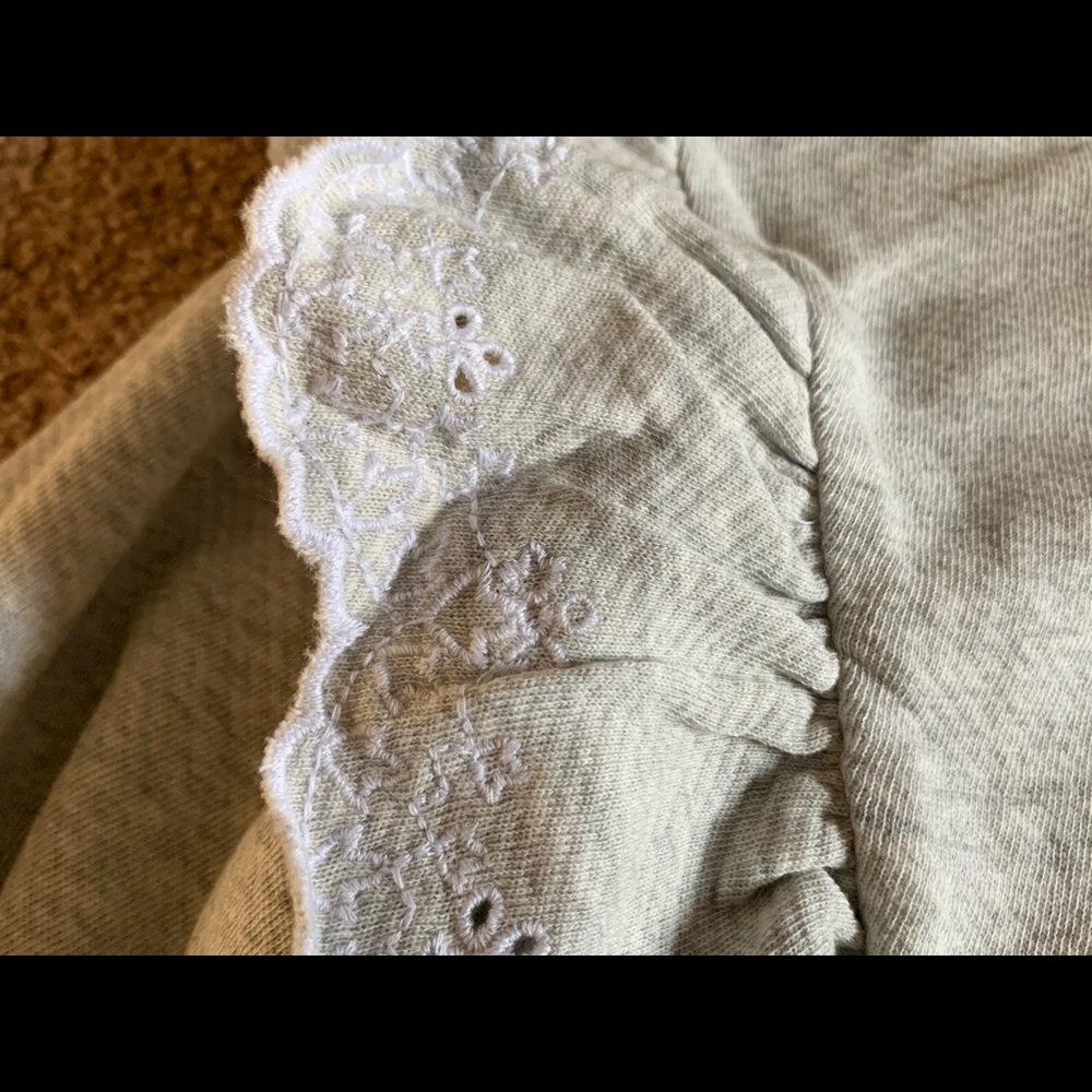 Loft Embroidered Ruffle Sleeve Sweatshirt Top S - Picture 6 of 16